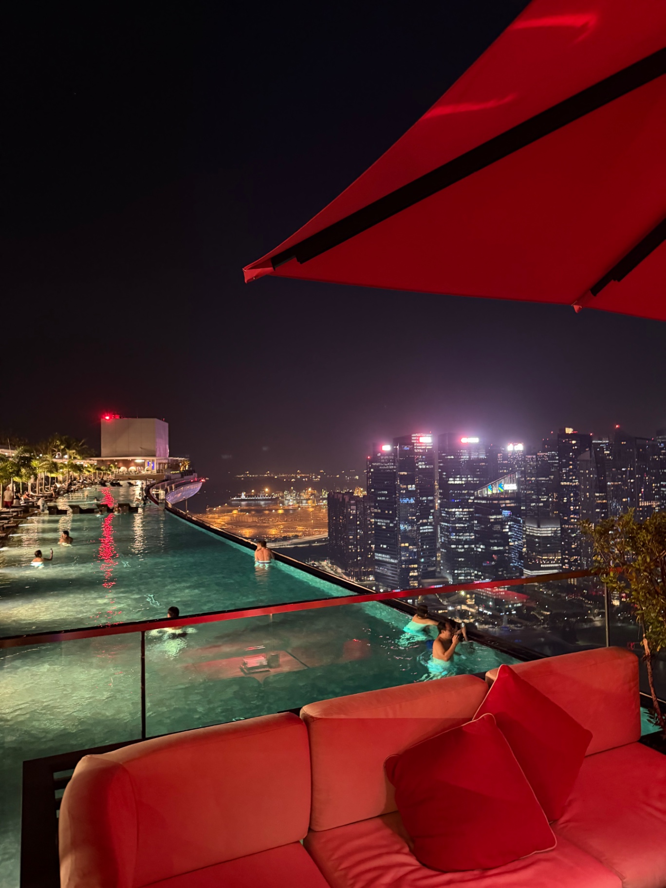 CÉ LA VI Singapore
